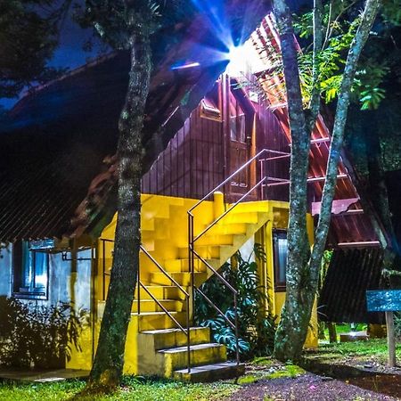 Hotel Vila Dos Alpes Трези-Тилиас Экстерьер фото