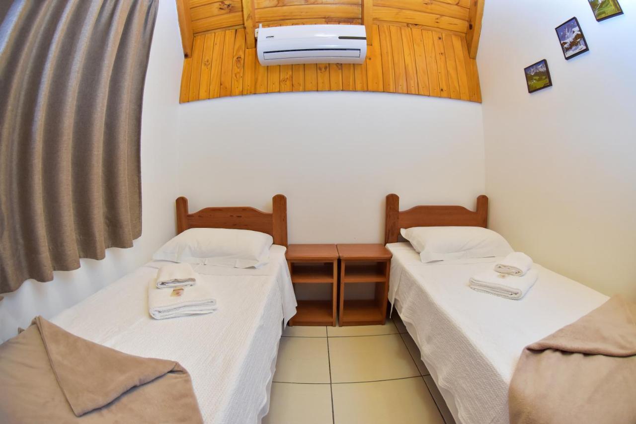 Hotel Vila Dos Alpes Трези-Тилиас Экстерьер фото