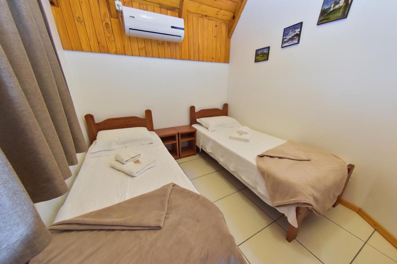 Hotel Vila Dos Alpes Трези-Тилиас Экстерьер фото